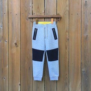 Light Grey French Terry Jogger Pant Toddler 3T Boys Unisex, zipper pockets, NWOT